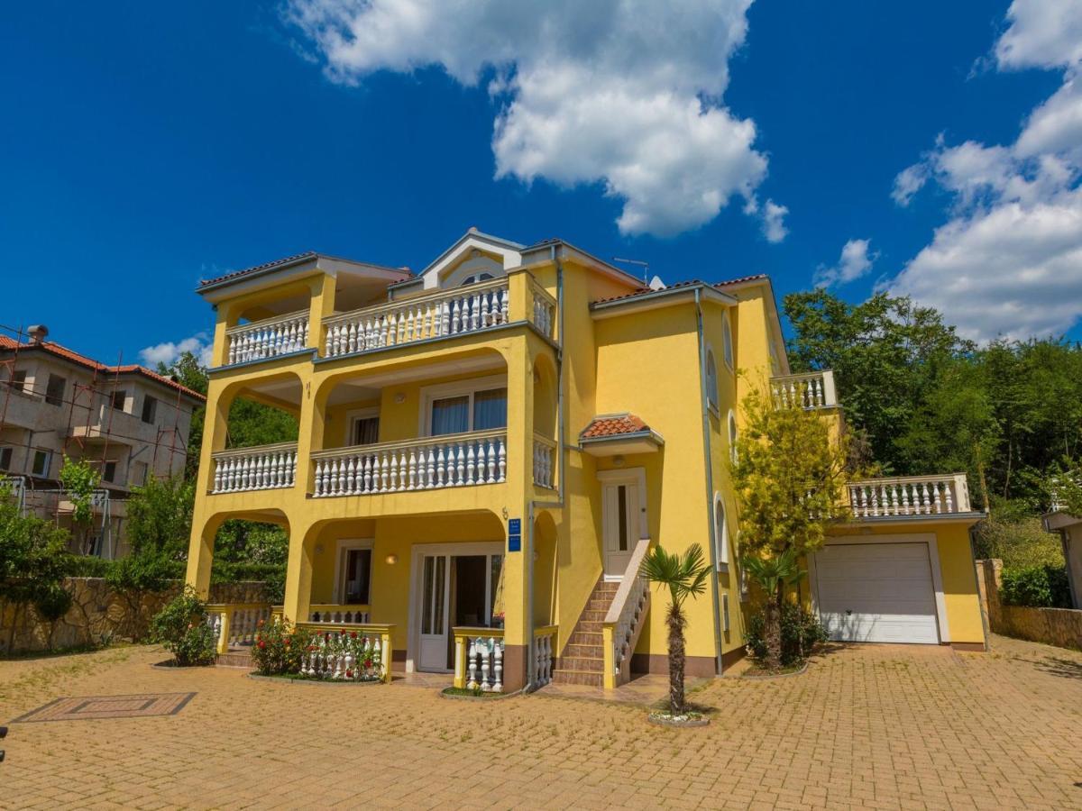 Apartments Artan Crikvenica Exteriör bild